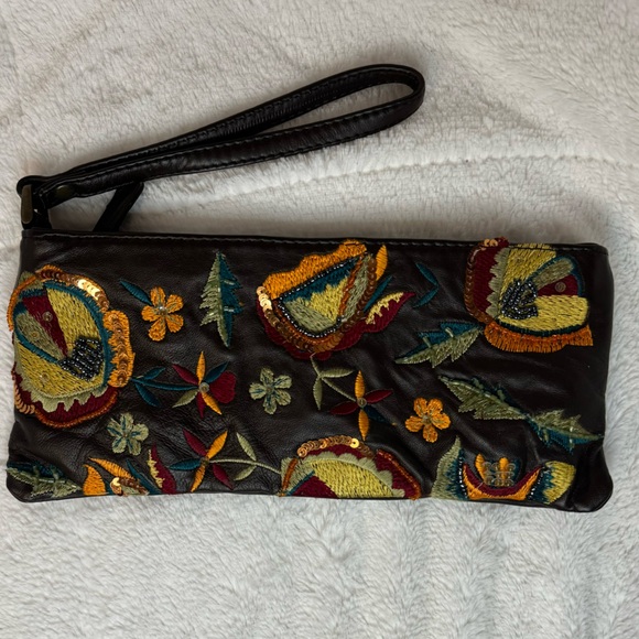 Arden B Brown Floral Beaded Wristlet - Picture 1 of 7